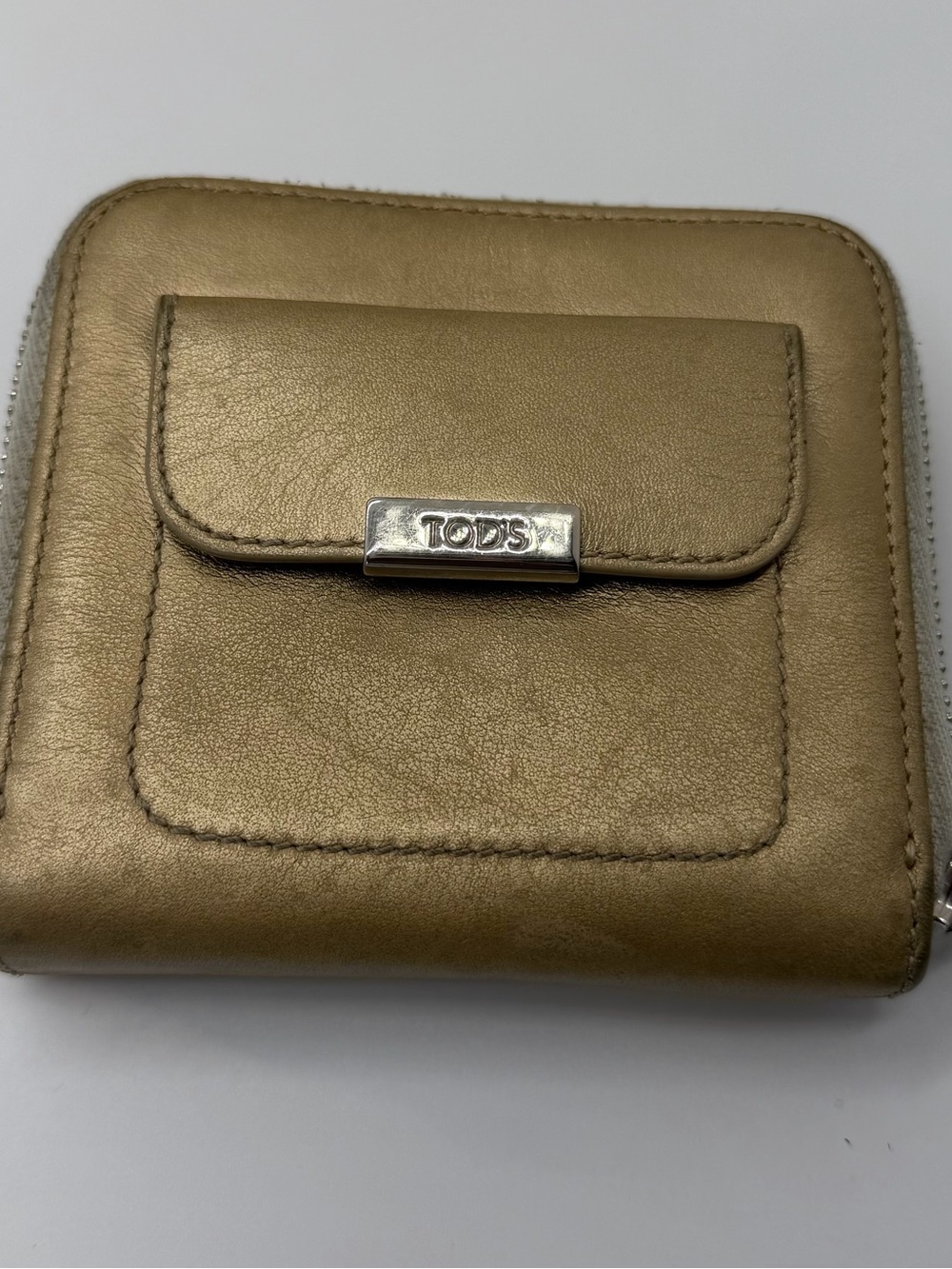 TOD'S Metallic Bronze Leather Zip Coin Wallet